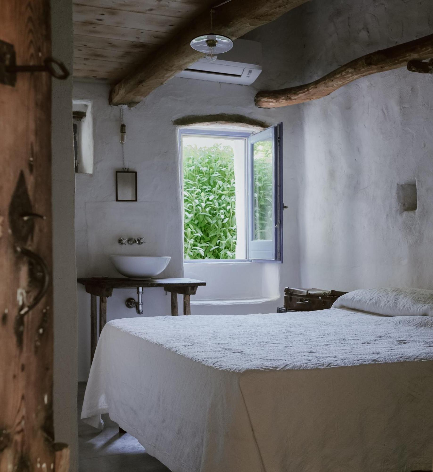 Mario Cesare - Exclusive B&B Gergei Экстерьер фото